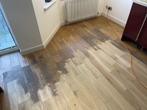 is floor sanding messy?