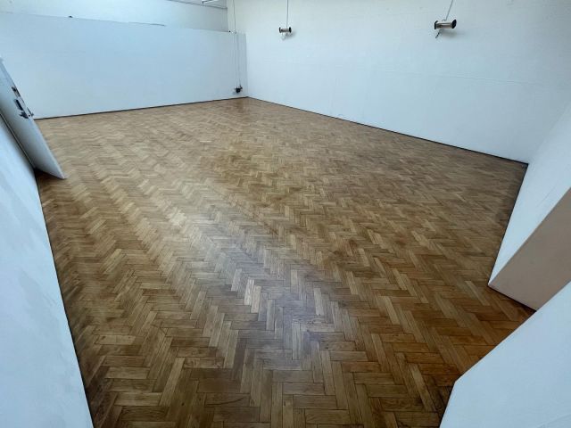Finished! 3 coats of Pallmann lacquer to protect this gallery floor well into the future.